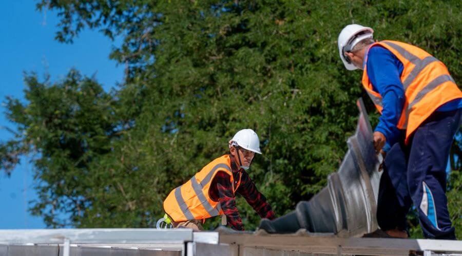 Expert top industrial roofings services in Effingham, IL